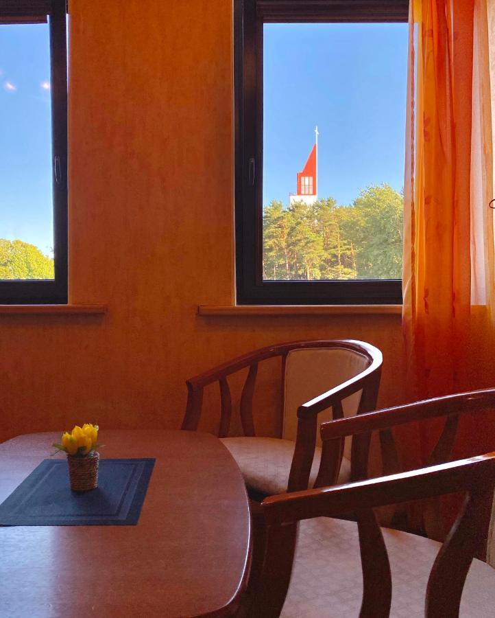Akmuo Ant Akmens Hotel Šventoji Buitenkant foto