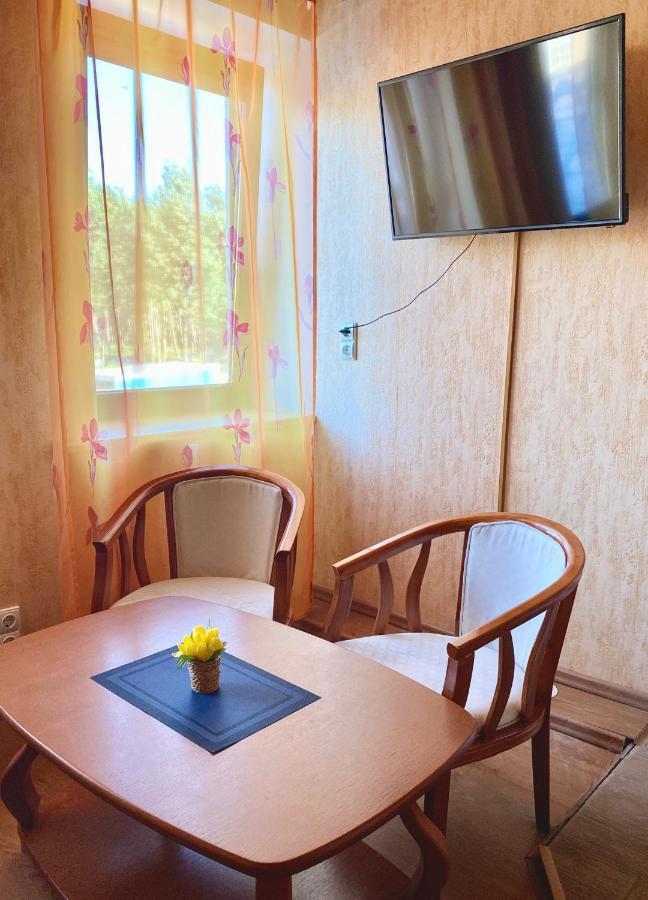 Akmuo Ant Akmens Hotel Šventoji Buitenkant foto