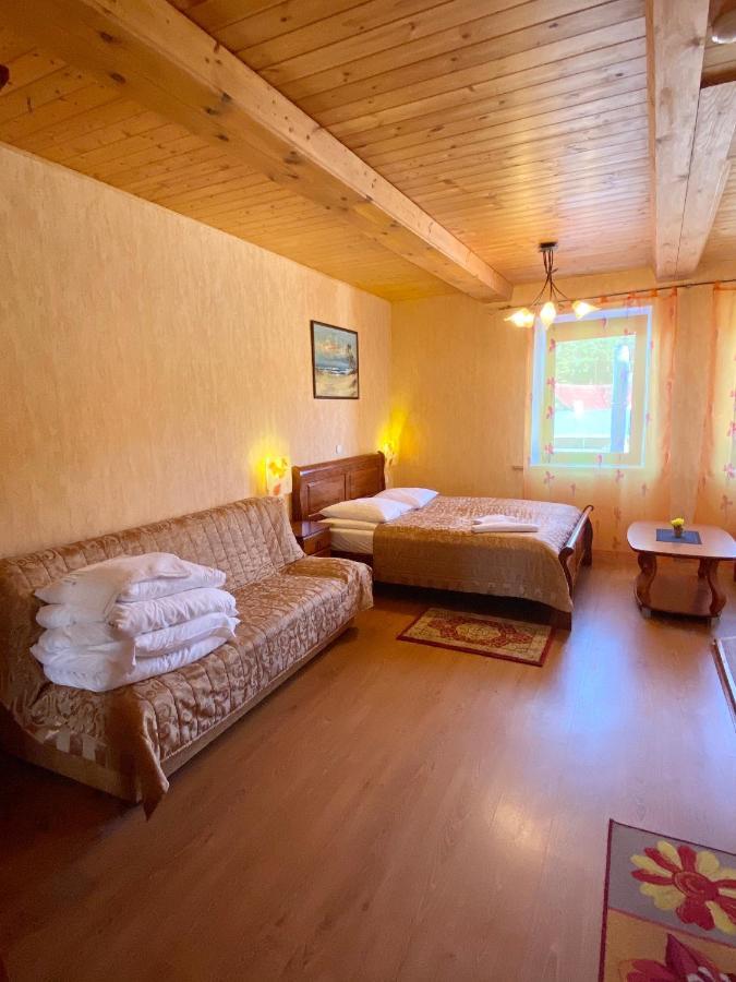 Akmuo Ant Akmens Hotel Šventoji Buitenkant foto